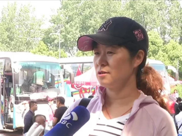 熱血奉獻(xiàn)迎五四  青春綻放新時(shí)代 匯鴻集團(tuán)組織青年員工開展無償獻(xiàn)血活動(dòng)